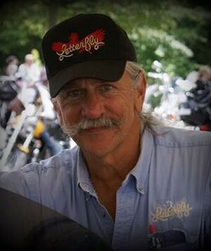 Dave letterfly knoderer.jpg